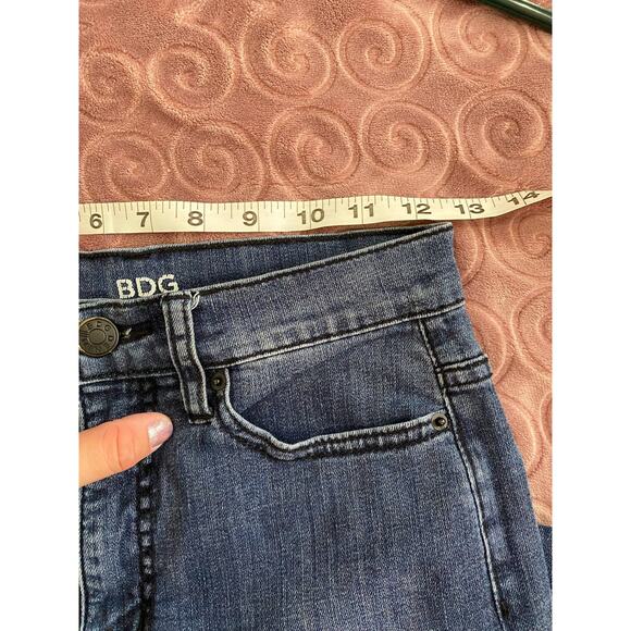 BDG Super High Rise Twig Blue Jeans Size 27 - Picture 9 of 11